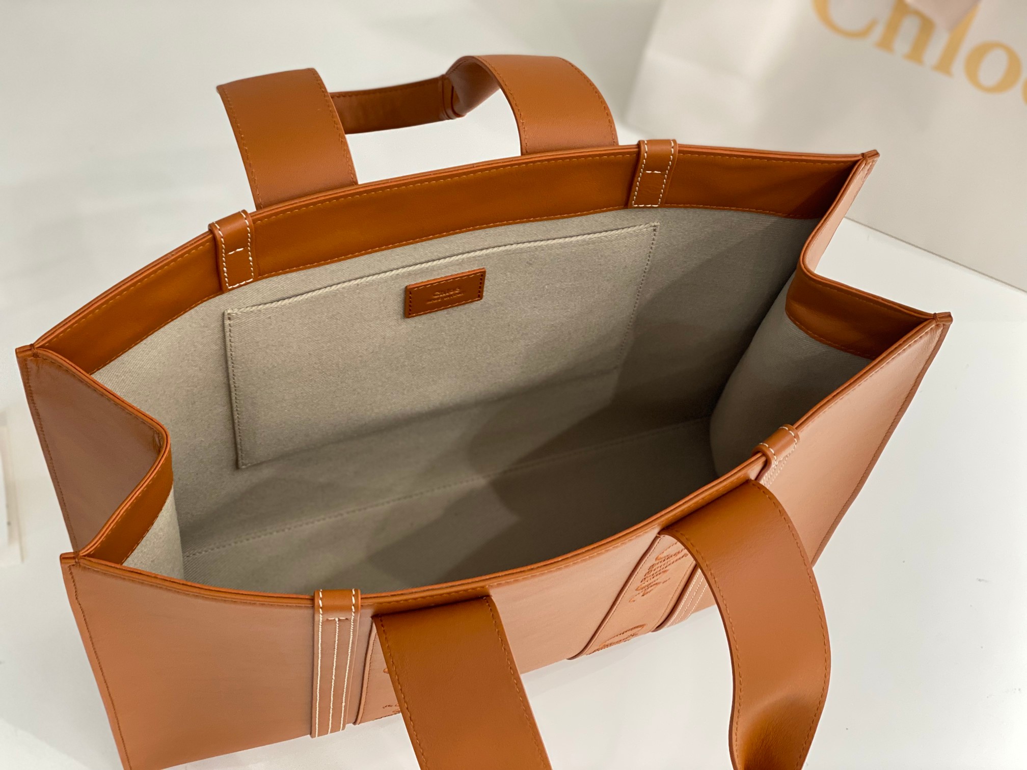 Chloe Large Woody Tote Bag In Caramel Soft Smooth Calfskin Leather